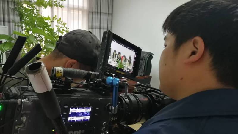 简单操作背后隐藏着复杂技术支撑，见证奇迹发生时刻